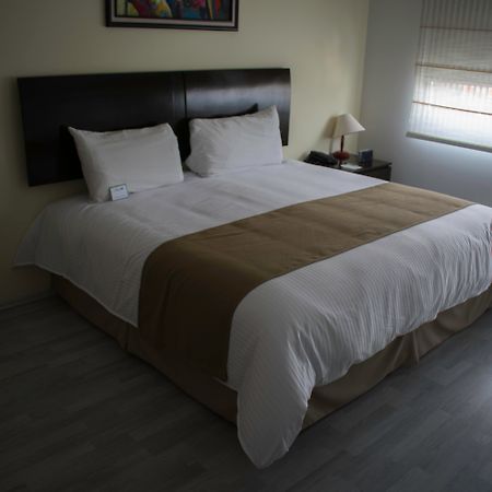 Residence L' Heritage Hipolito Taine By Bluebay Kota Meksiko Bagian luar foto