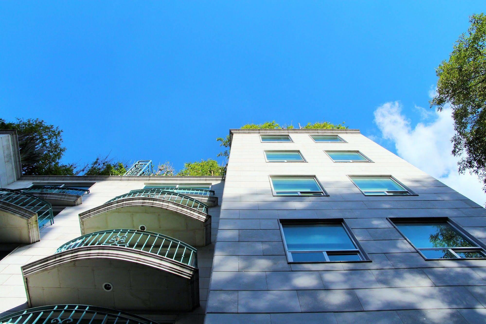 Residence L' Heritage Hipolito Taine By Bluebay Kota Meksiko Bagian luar foto
